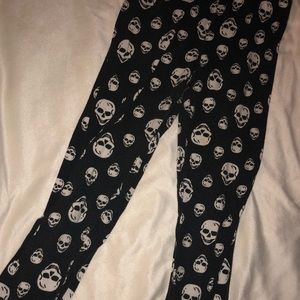 skull leggings